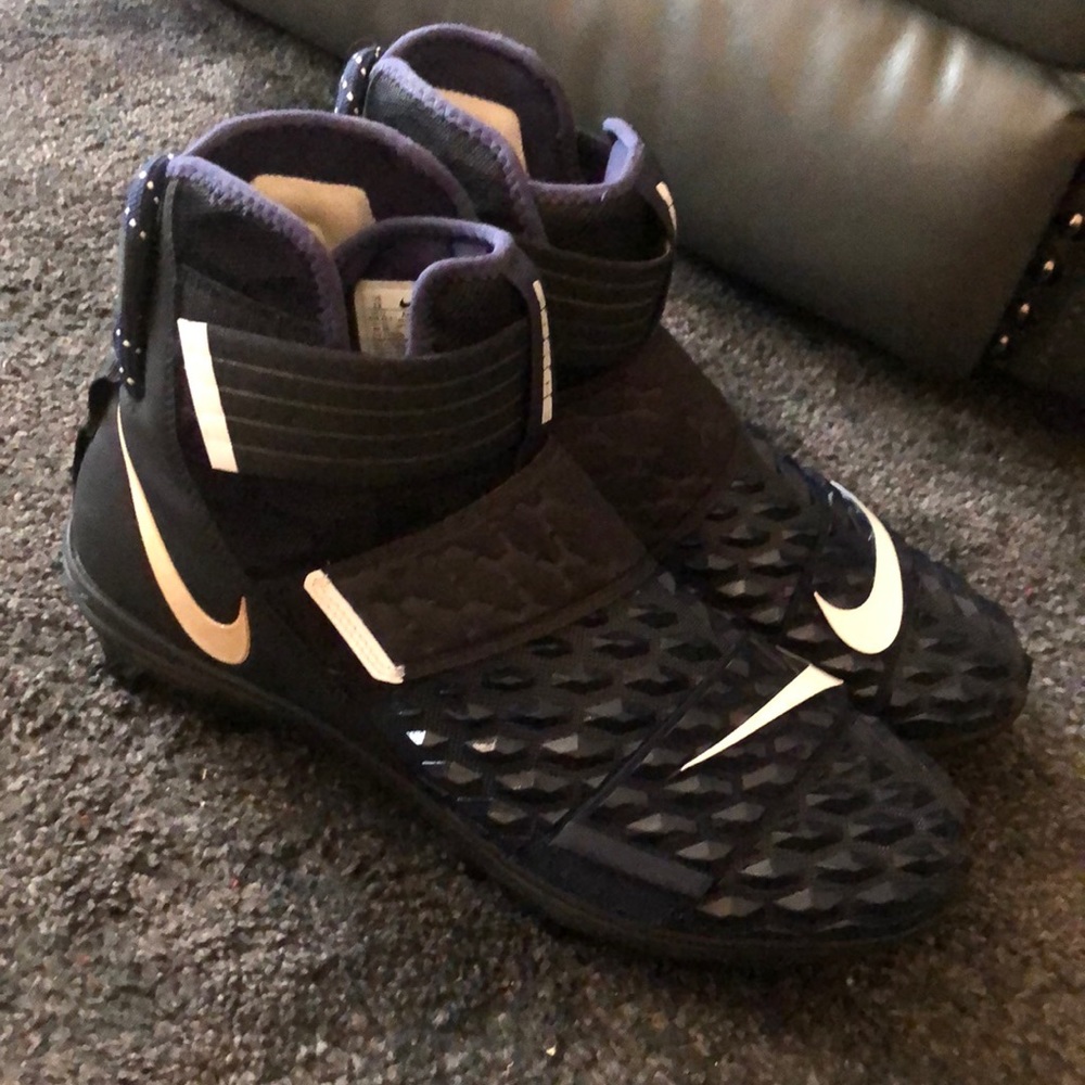 Nike Men's Force Savage 2 Elite Football Cleats